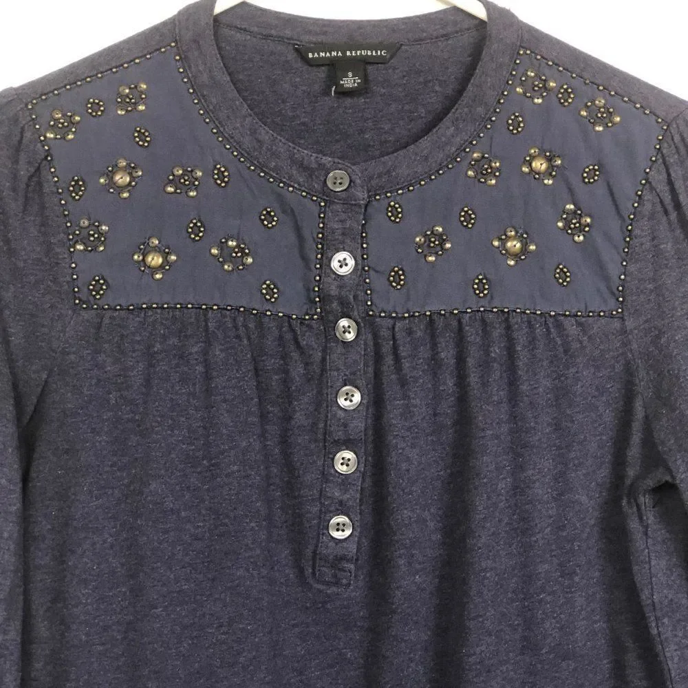 Banana Republic navy blue henley
